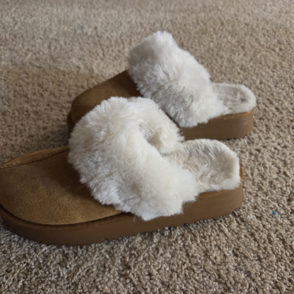 UGG Look A Like Cozy Tan and Cream Women's Slippers
